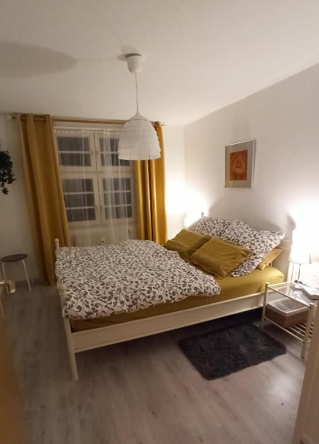 Fewo - Charmante 2 Zimmer Wohnung Mitten In Markdorf Exteriör bild